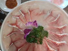 -忘情水鱼头·鲜鱼火锅(滨江中路店)