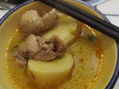 -晓彭肥肠鸡·泡椒鸡火锅(水木天地店)