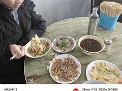 -正宗胖子抻面馆(岭东路店)