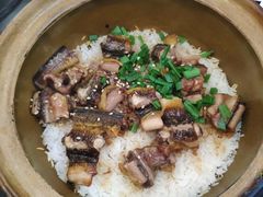 金牌黄鳝饭-红星光发煲仔饭(文海店)