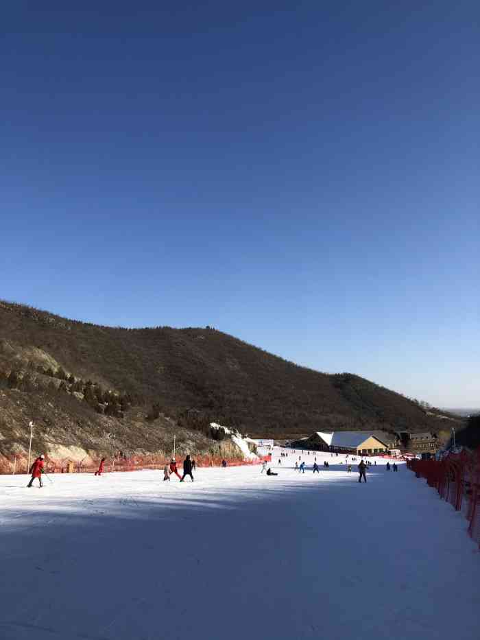 静之湖滑雪场图片