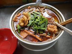 -铁锅哥米线