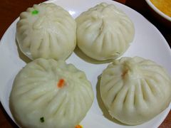 虾皮韭菜包&nbsp;山野菜包-石头门坎