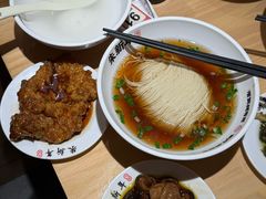 -朱新年·苏式汤团·面点(北寺塔店)