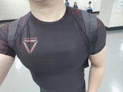 -一東造型烫发染发