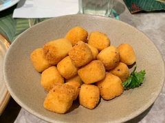 -大树餐厅(红旗街万达店)