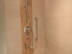 -青岛富力艾美酒店