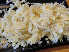 -果松木炭酸菜铜火锅·外婆参鸡汤