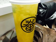 凤梨金桔奶绿-眷茶(大卫城10楼店)