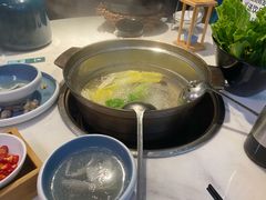 -三个椰子·现砍椰子鸡(金源CBD店)