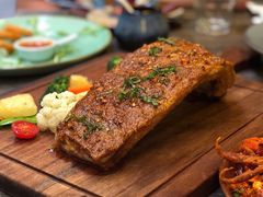 四川麻辣炭烤猪肋排-SISTERS BAR RESTAURANT川意酒馆(嘉善老市H楼店)