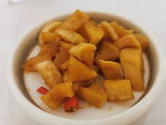 酸萝卜-东江渔村·古典园林·30年粤菜老字号(太和店)