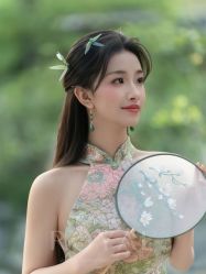 -挪娅婚纱摄影皇家会所