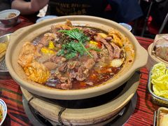 -沙胆彪炭炉牛杂煲(上海日月光广场店)