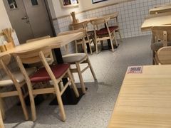 -白沙肴·长沙米粉.小炒湘菜(地王店)