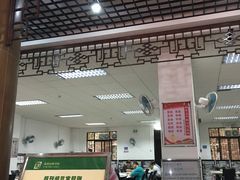 -荔湾区图书馆(周门馆)