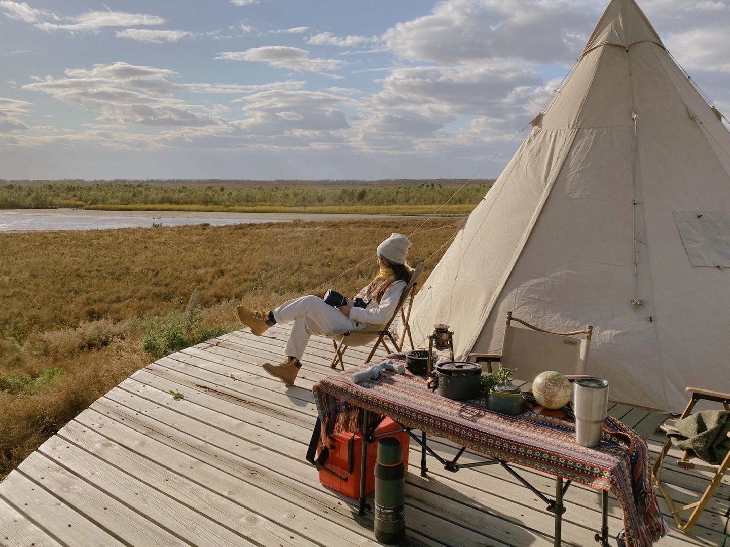 辽河渡口纯野生无人露营区