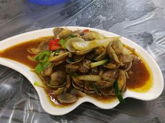 -覃记海鲜美食餐厅