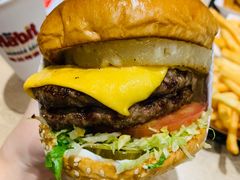 -The Habit Burger Grill 哈比特汉堡(爱琴海店)