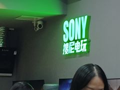 -观音桥步行街