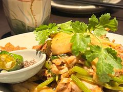 越式麻油捞鸡-大头虾越式风味餐厅(光明广场店)