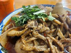 -孙浩特色牛杂面板面(华捷道店)