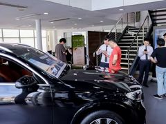 -上海德星奔驰(江杨南路店)