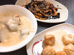 猪颈肉芝士捞公仔面-新记餐厅(香槟大厦店)