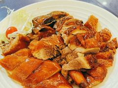 -老乡村美食农庄