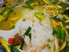 -桥香园云南过桥米线(金马碧鸡店)