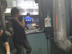 -劳动公园新疆人烤腰子