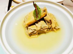 鸡汁荠菜百叶包-蘭心·臻品(瑞虹太阳宫店)