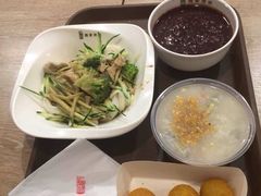 秘制麻酱-魏家凉皮(北京南站店)