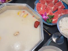 -新草堂锅物料理(泉城路店)