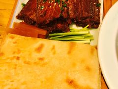 烙饼卷咸带鱼-局气 烤鸭·北京菜(光华路店)
