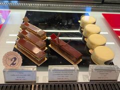 -Salon de The de Joel Robuchon(外滩18号店)