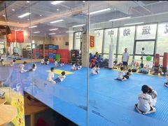 -健成运动中心·体适能跆拳道少儿格斗体考跳绳