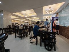 -方中山胡辣汤(顺河路店)