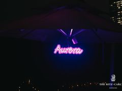 -深圳星河丽思卡尔顿酒店