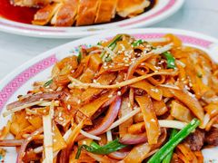 干炒牛河-东鑫记港式茶餐厅(南京东路店)