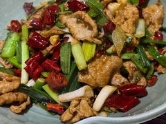 -香巴拉云南餐厅(华莱坞店)