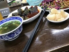 -崇德楼水盆牛羊肉泡馍馆(文艺路店)