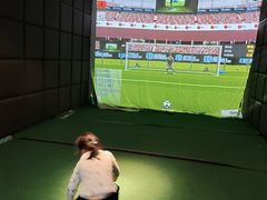 -嗨翻Hi-Fun竞技主题乐园·蹦床亲子生日轰趴(国光1937店)