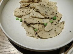 松露酱炒笋尖-小大董·烤鸭(凤凰汇店)