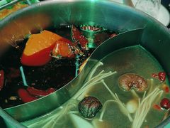 -唯爱KTV聚会餐厅(仙林东城汇店)