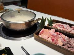 -洪氏嗨捞·猪肚鸡火锅(阳光天地店)