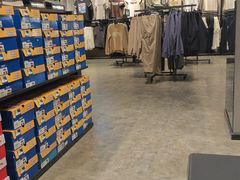 -首创奥特莱斯(西安店)