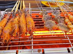 -哈尔滨小酒馆·鲜肉现穿自助烧烤(康新花园店)