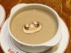 黑松露奶油蘑菇汤-Entrecôte 法国牛扒馆(保利·时光里店)
