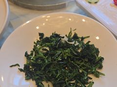 -鑫巴蜀小镇 · 水煮鱼专研店(玉桥店)
